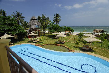 Afrochic_Diani_2 Afrochic_Diani_2